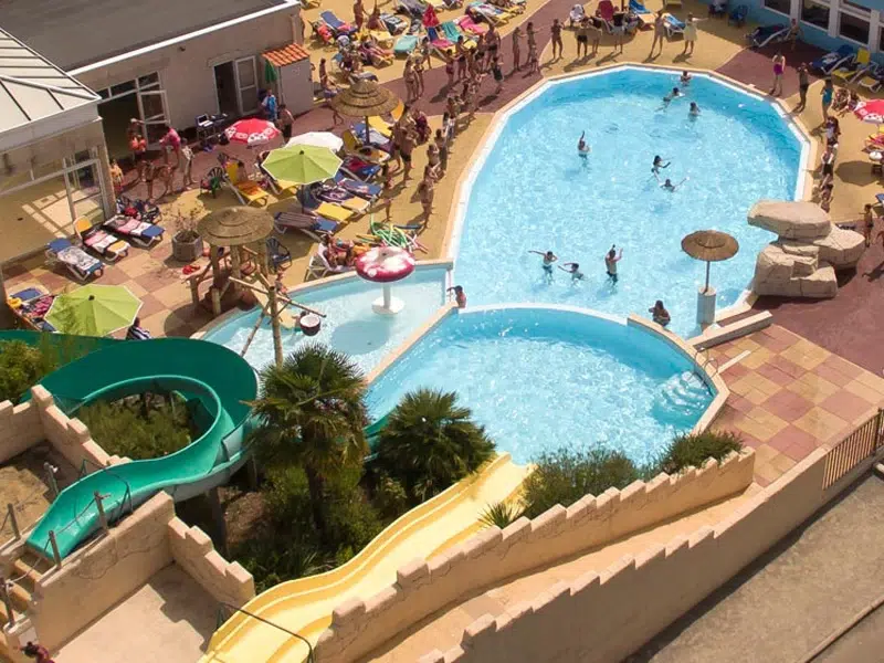 vue aerienne espace aquatique